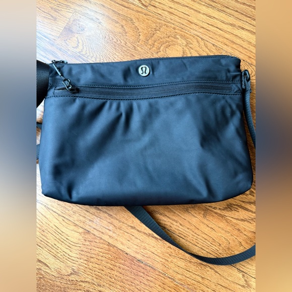 lululemon athletica Black Nylon Parent Backpack/Diaper Bag - Picture 11 of 14